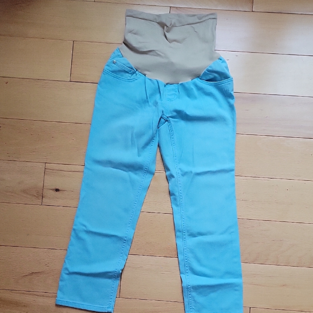 Motherhood Maternity Light Blue Cropped Pants